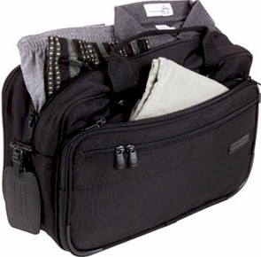1132 briggs and riley baseline companion tote