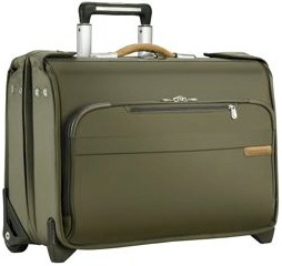 U174 Briggs & Riley Baseline Carry-On Wheeled Garment Bag