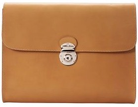 mb620 dooney bourke folio w/lock