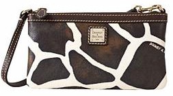 qj111 dooney bourke giraffe lrg wristlet