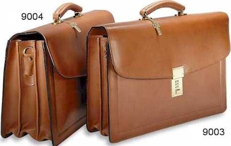 Hartmann Belting Leather Double Gusset Flapover Messenger Bag