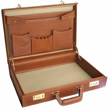 154 5.5 Extended Edge Attache